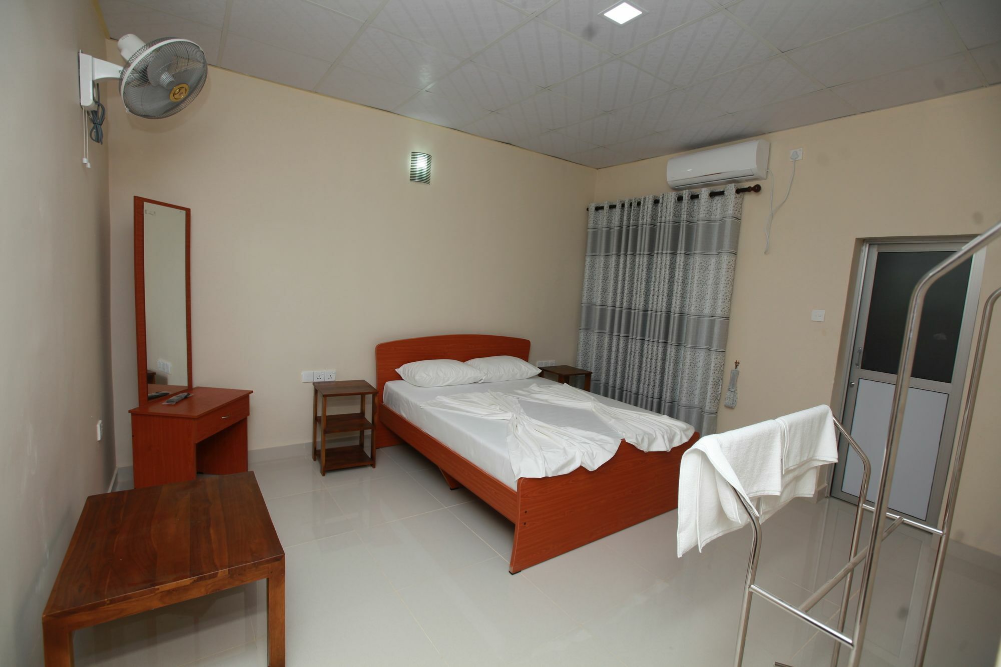 Hotel Lavonka Tourist Rest Anuradhapura Zewnętrze zdjęcie
