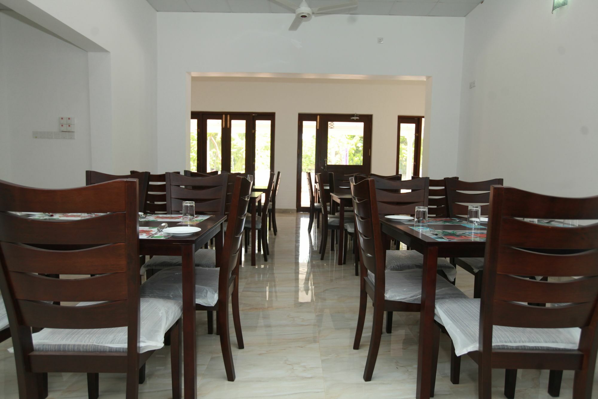 Hotel Lavonka Tourist Rest Anuradhapura Zewnętrze zdjęcie