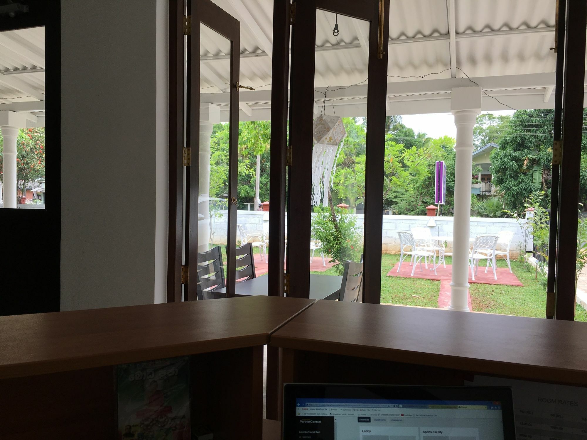 Hotel Lavonka Tourist Rest Anuradhapura Zewnętrze zdjęcie